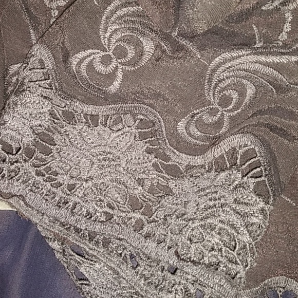 Women's tunic - Picture 3 of 4